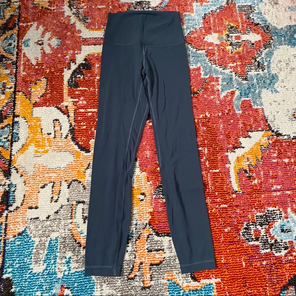 EUC lululemon align 25” in melanite
